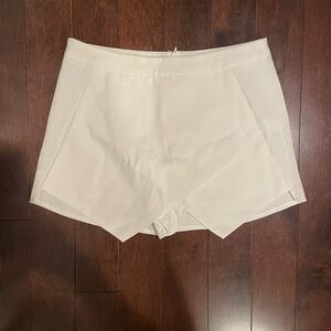 Misguided white mini skort